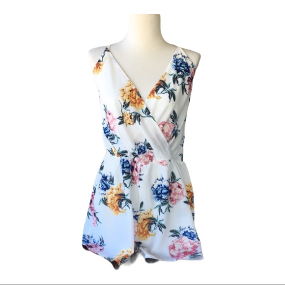 Bear Dance Pants - ❤️Bear dance❤️ floral Romper size (L)